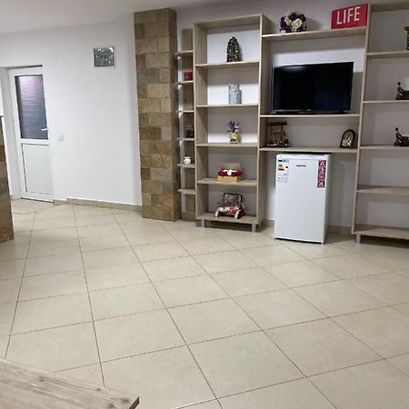 Vila Vlad Două Mai Esterno foto